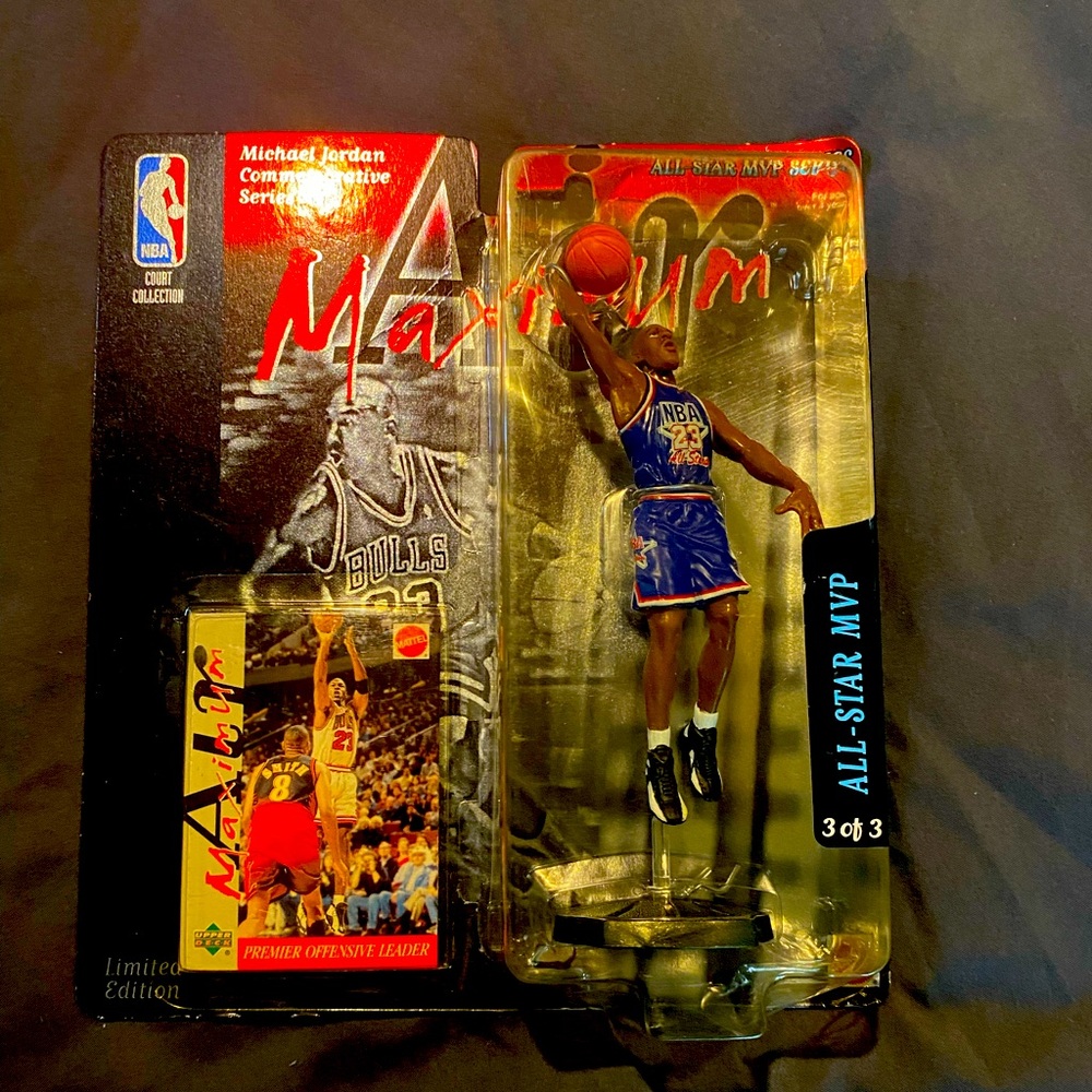 Michael Jordan air Max figure